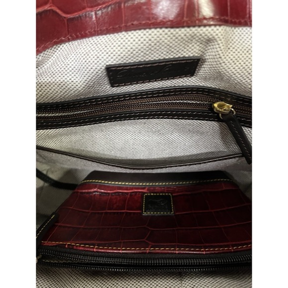 Dooney & Bourke Croco-Embossed Leather Hobo‎ Shoulder Bag Burgundy & Black - Picture 8 of 11